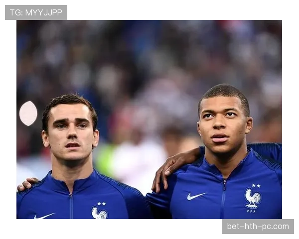 格里兹曼与姆巴佩：不同时代核心角色的定位差异与成因