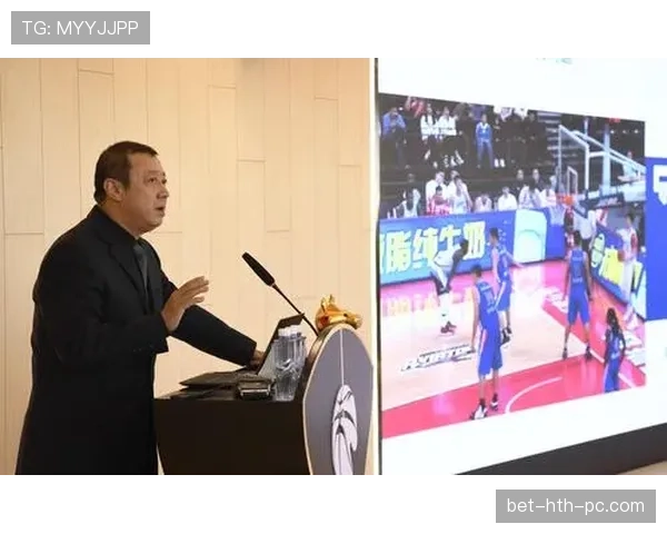 想知道篮球比赛中裁判的判罚流程是怎样的吗？一次看懂从犯规到执行的全过程。
